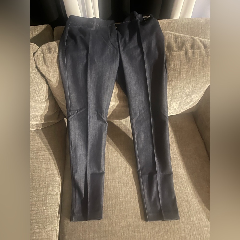 NY & Company Khaki - Jean color